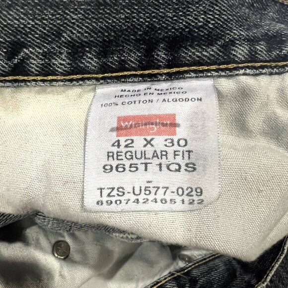 Wrangler Faded Black Mens Regular Fit Straight Leg Jeans Size 42/30 - Picture 10 of 12